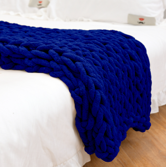 Blue Chunky Knit Blanket